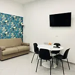 La Casa Di Nara * Νάπολη